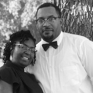 Meet your Posher, Elliott